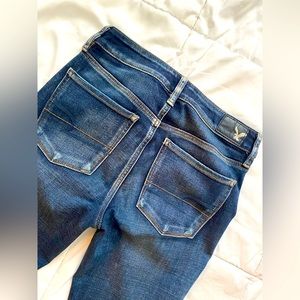 American eagle blue jeans
